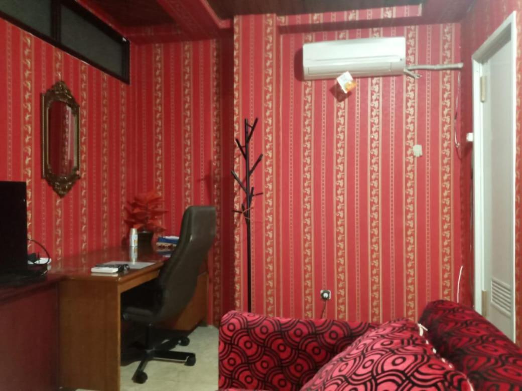 Mayestik Guest House Syariah Jakarta Exterior photo